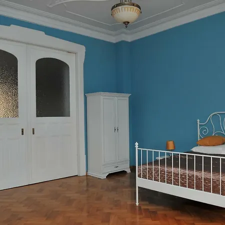 Centennial I Apartman *